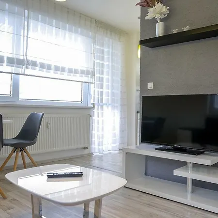Apartment Eva Na Kameni *